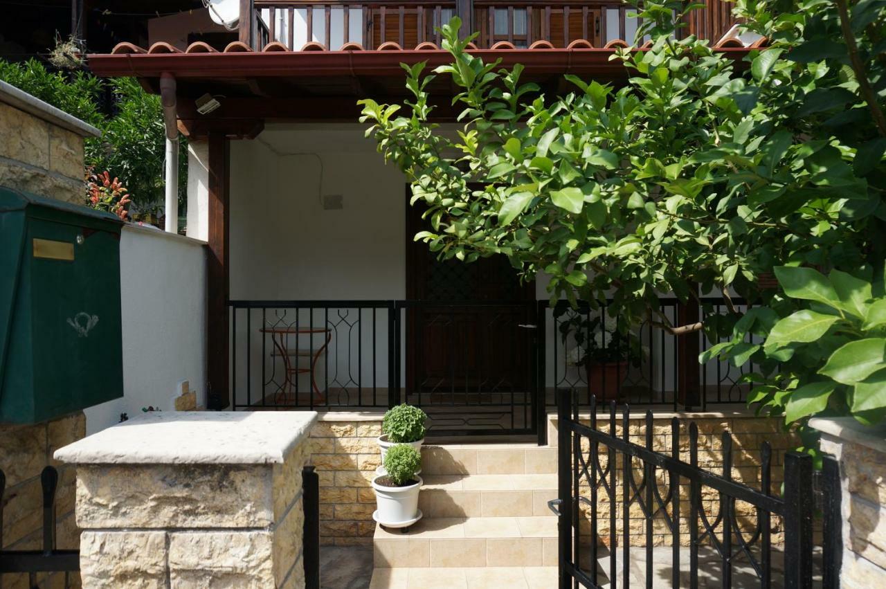 Magnolia Apartment Áyios Nikólaos Luaran gambar