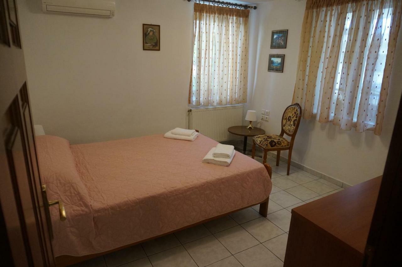 Magnolia Apartment Áyios Nikólaos Luaran gambar